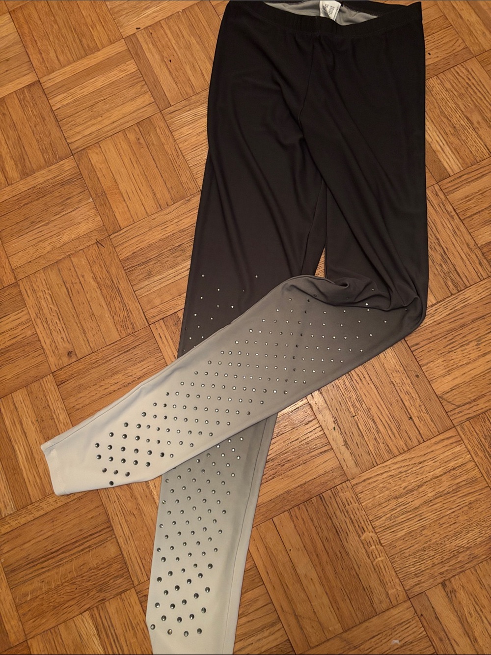 VENUS Black to Light Gray Ombre Leggings with sparkle! 💎
